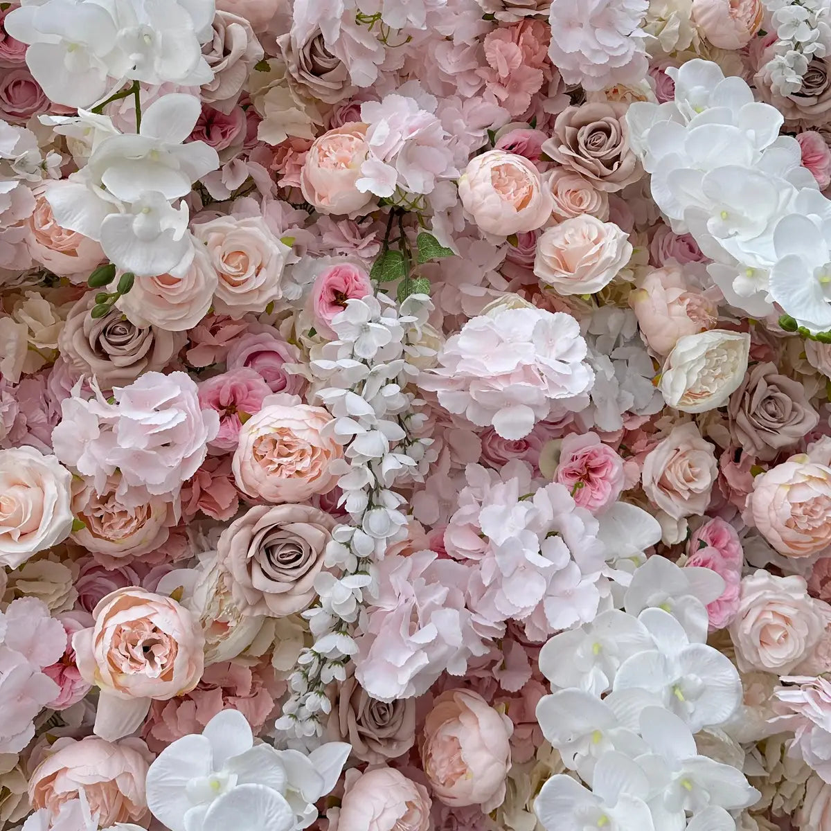 100% handmade, the 3D light pink rose flower wall provides a lifelike appearance and is easy to set up.