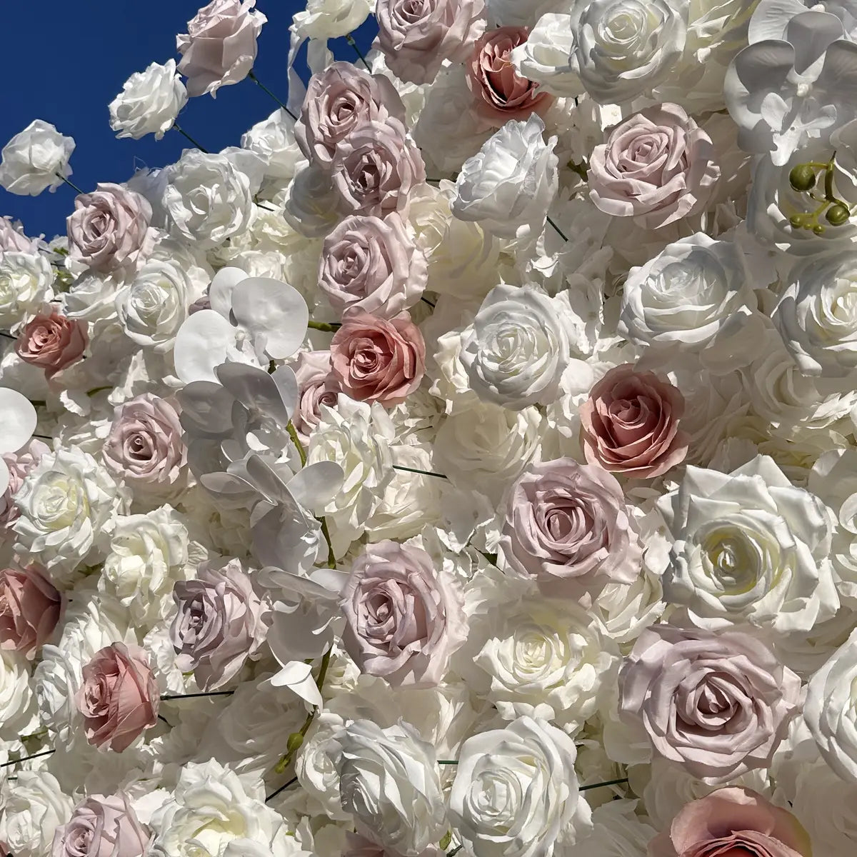 Flower Wall 5D Artificial Rolling Up White Roses Roses Floral Backdrop for Wedding Party