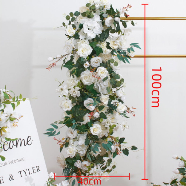 Hydrangea Roses Arrangement  for Wedding Party Decor Proposal