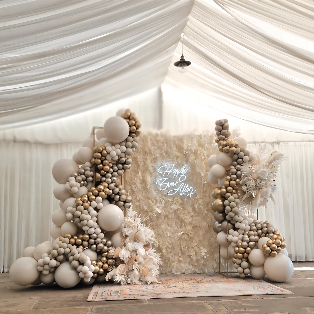 The white pampas fabric artificial flower wall looks pure and elegant.