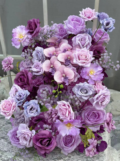 The purple roses florals flower wall looks elegant and romantic.