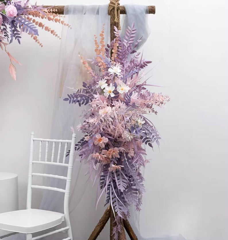 Purple Triangular Hanging Flower for Wedding Party Decor Proposal