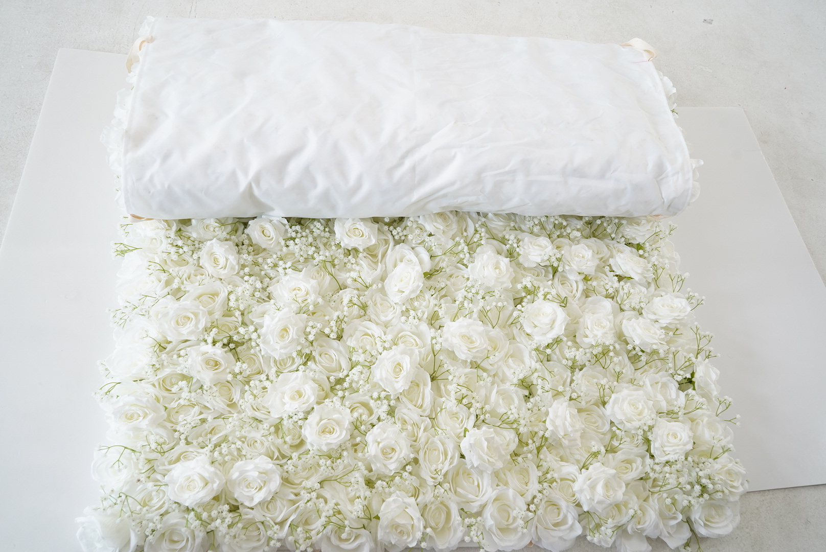 Flower Wall Baby Breath & Pure White Rose Fabric Rolling Up Curtain Floral Backdrop Wedding Party Proposal Decor