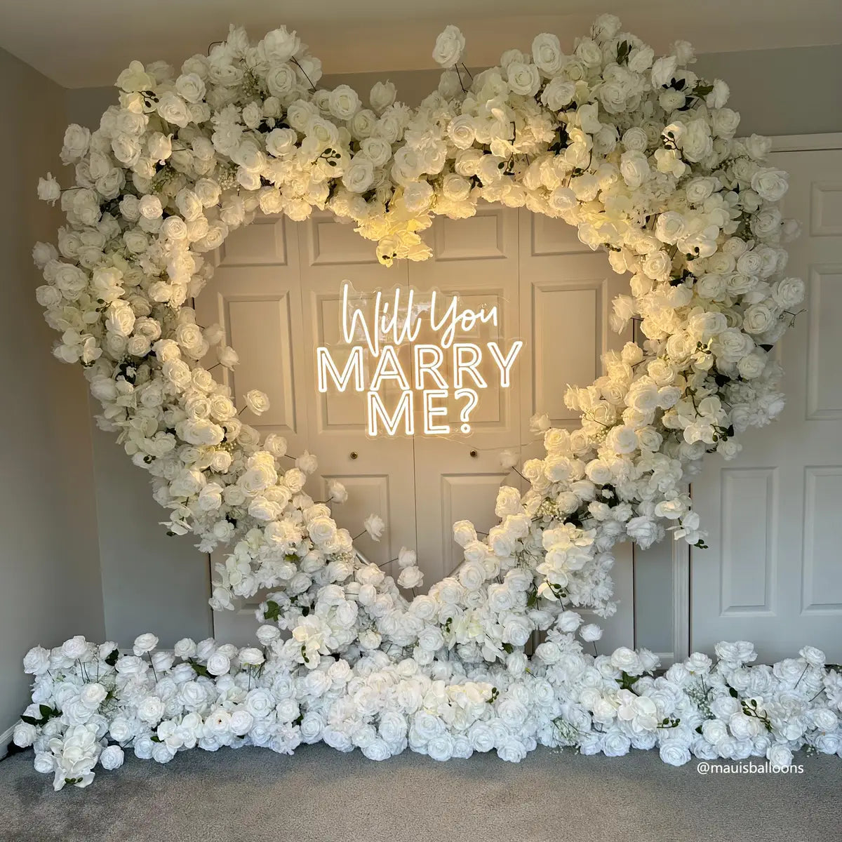 CP SALE 8*8ft White Rose Baby's Breath Heart Shaped Flower Arch with Stand and Free Handbags
